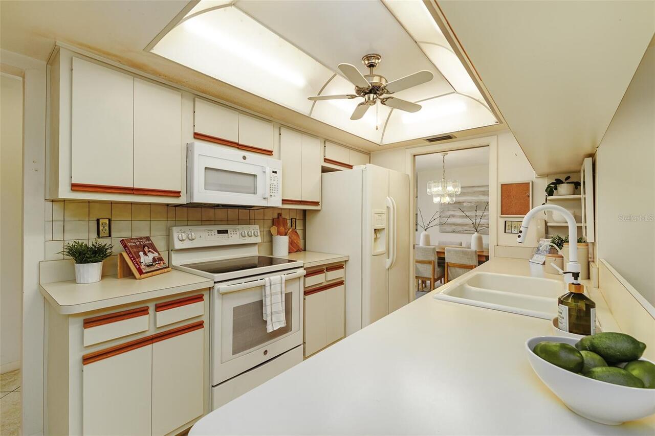 Listing Photo 18