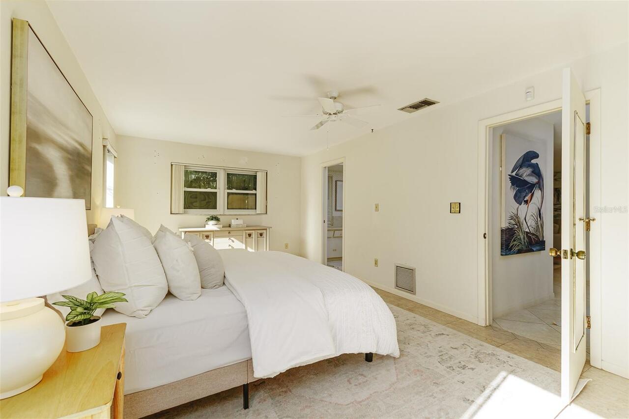 Listing Photo 21