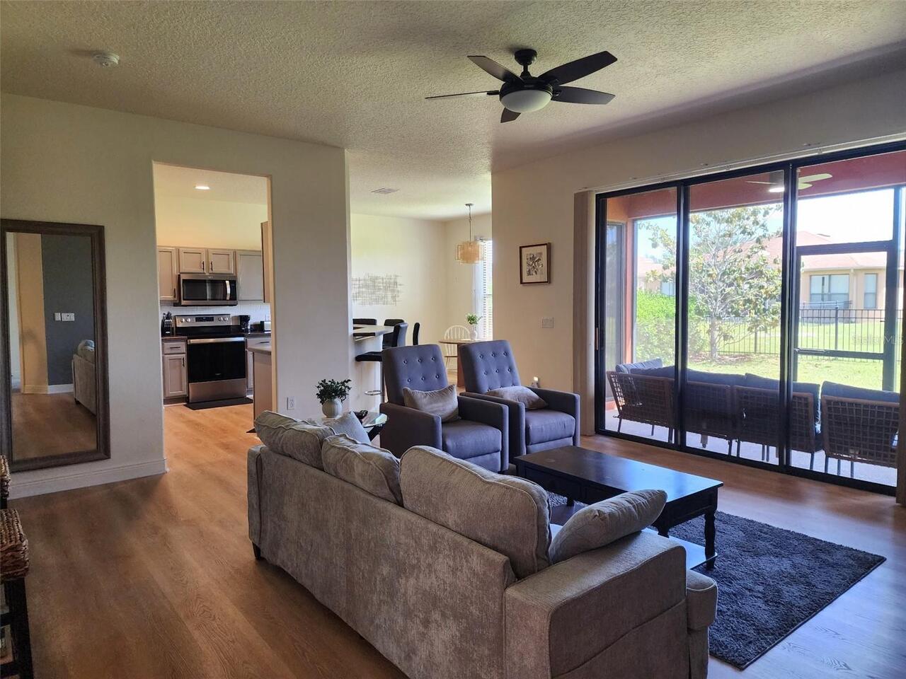 Listing Photo 7