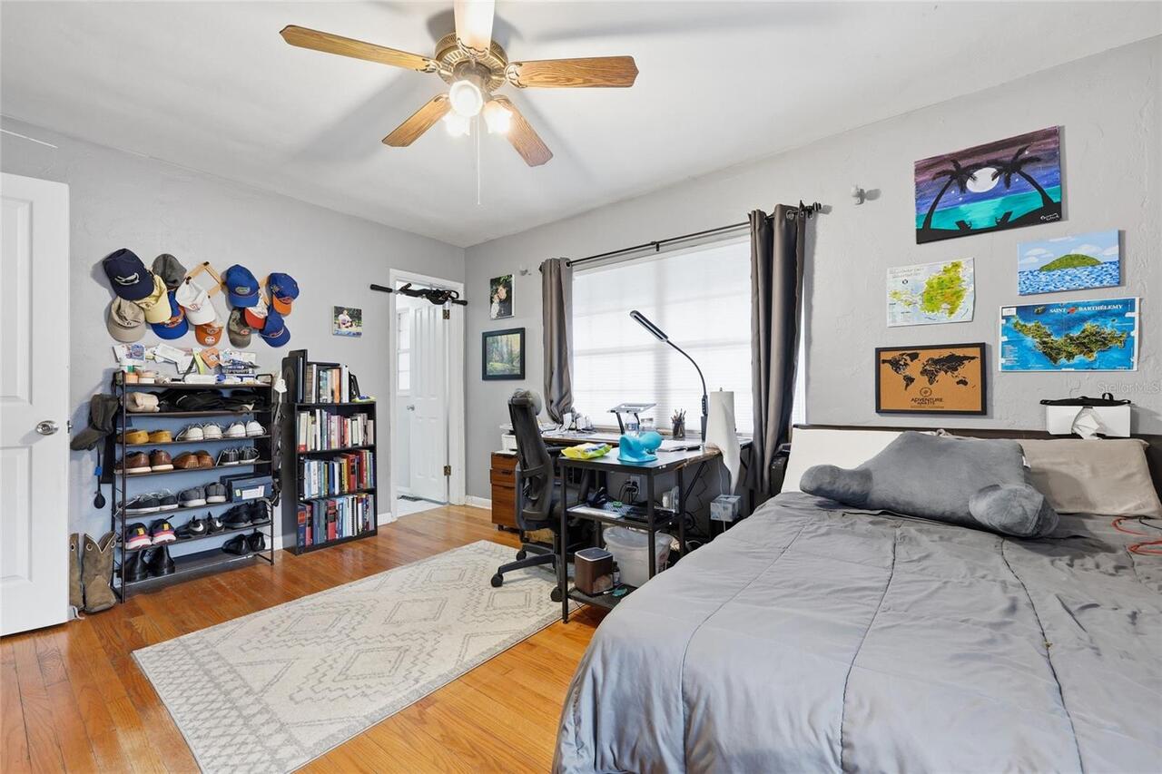 Listing Photo 8