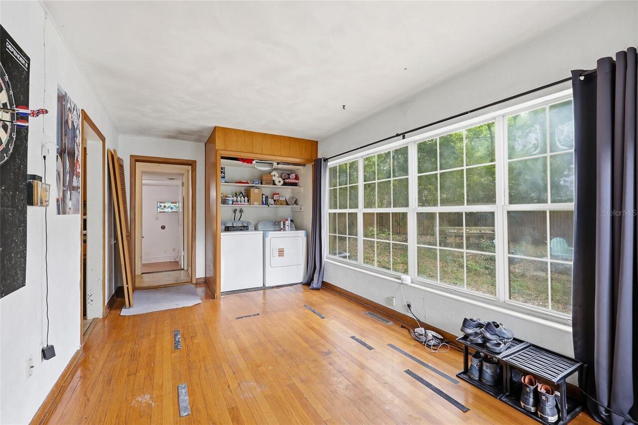 Listing Photo 10