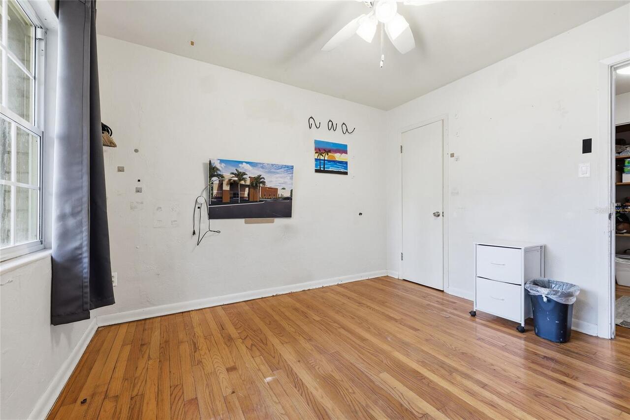 Listing Photo 18