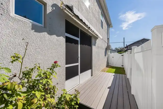 Listing Photo 16