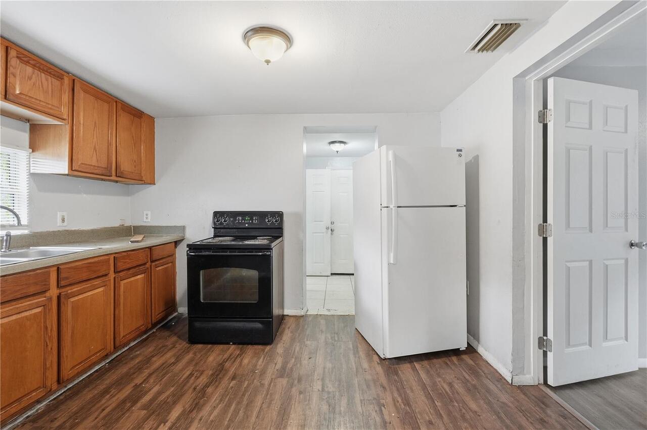 Listing Photo 25