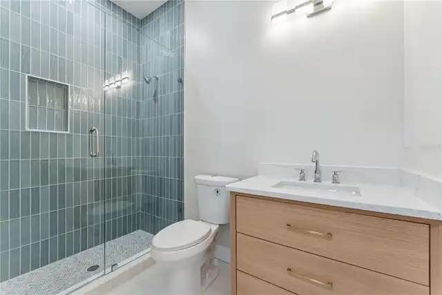 Listing Photo 23