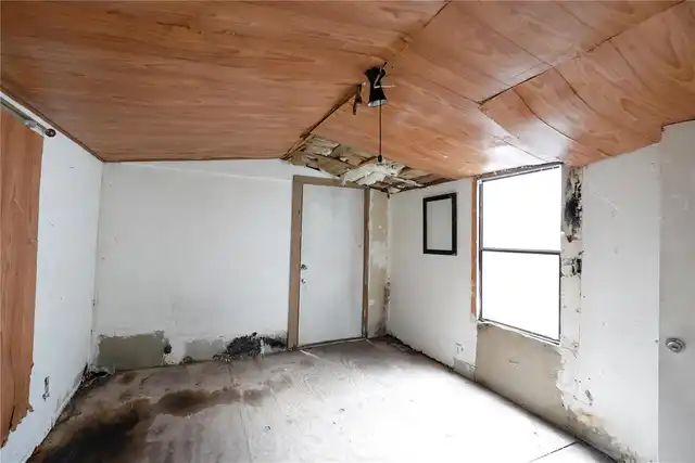 Listing Photo 26