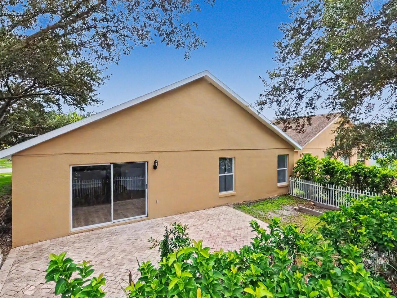 Listing Photo 6
