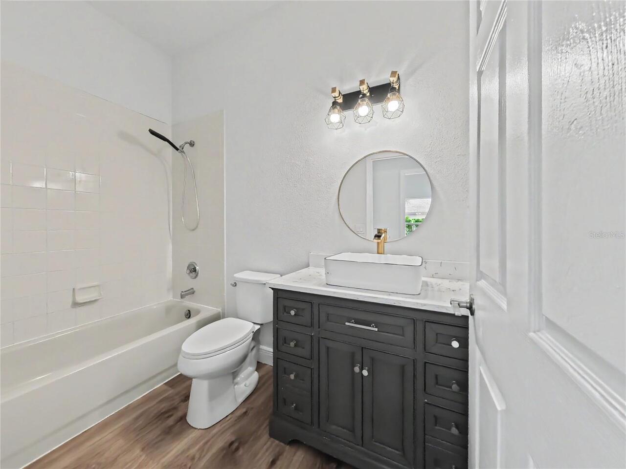 Listing Photo 25