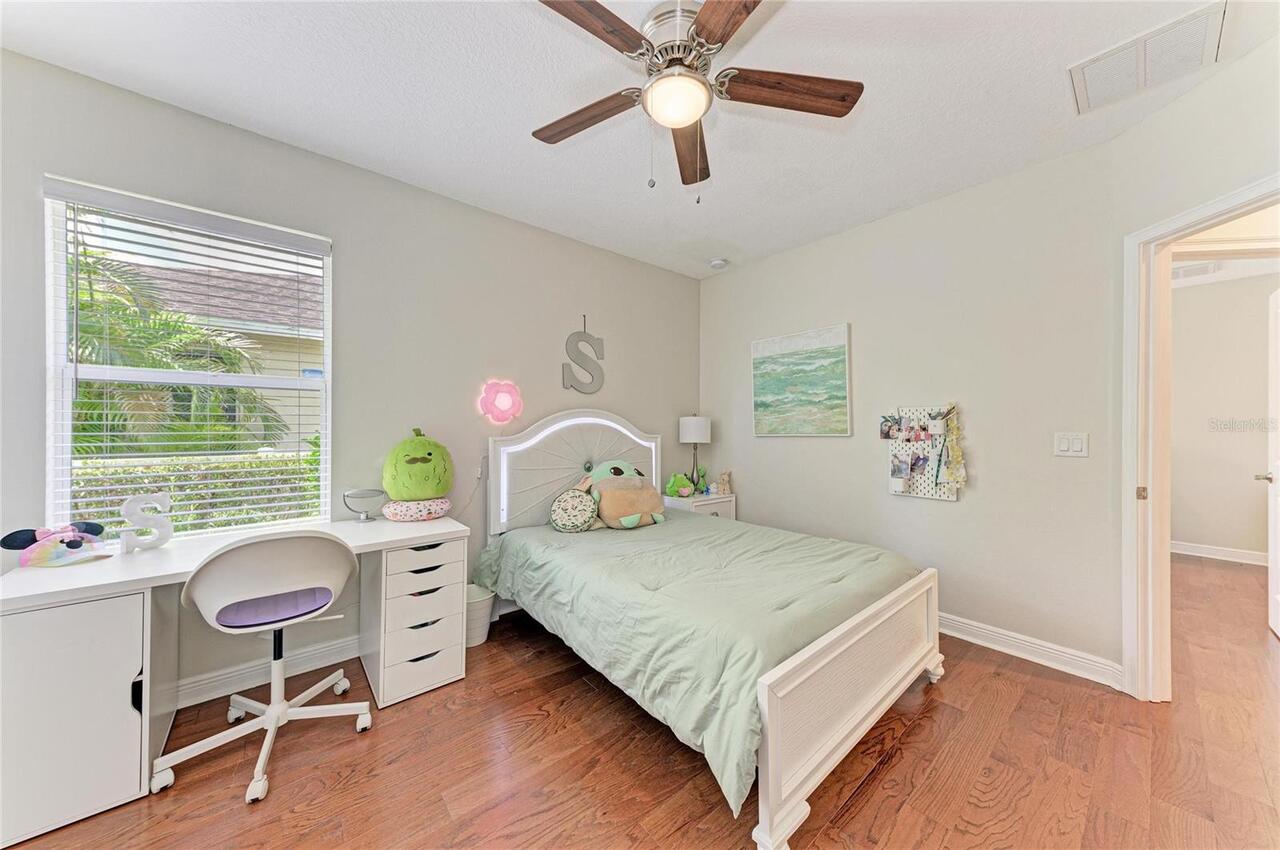 Listing Photo 28