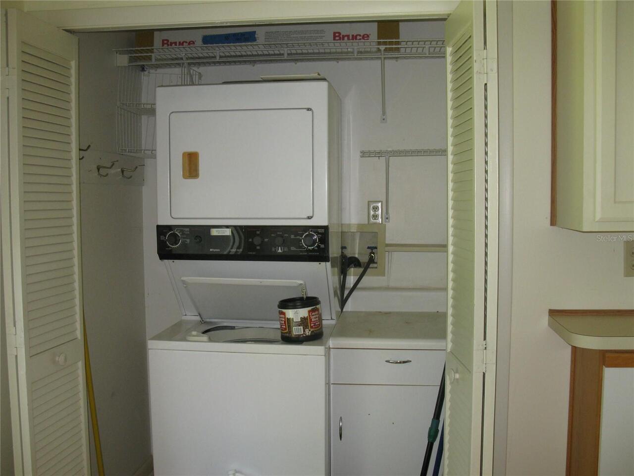 Listing Photo 11