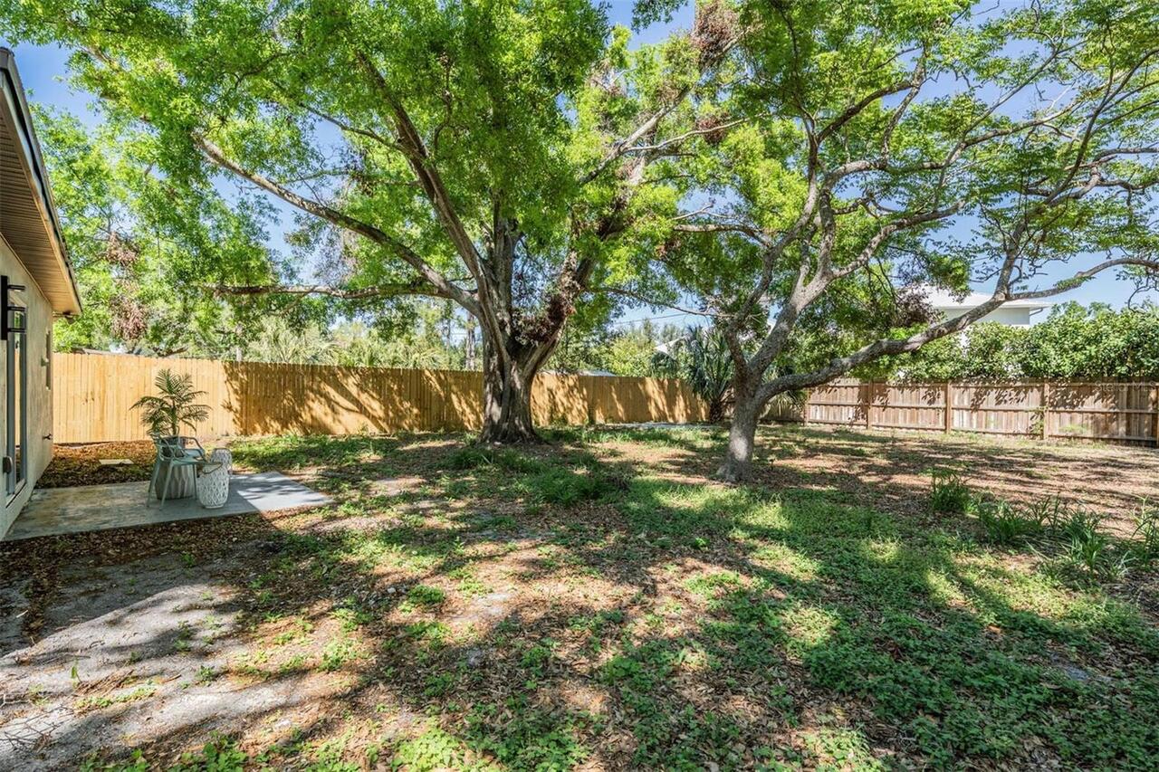 Listing Photo 23