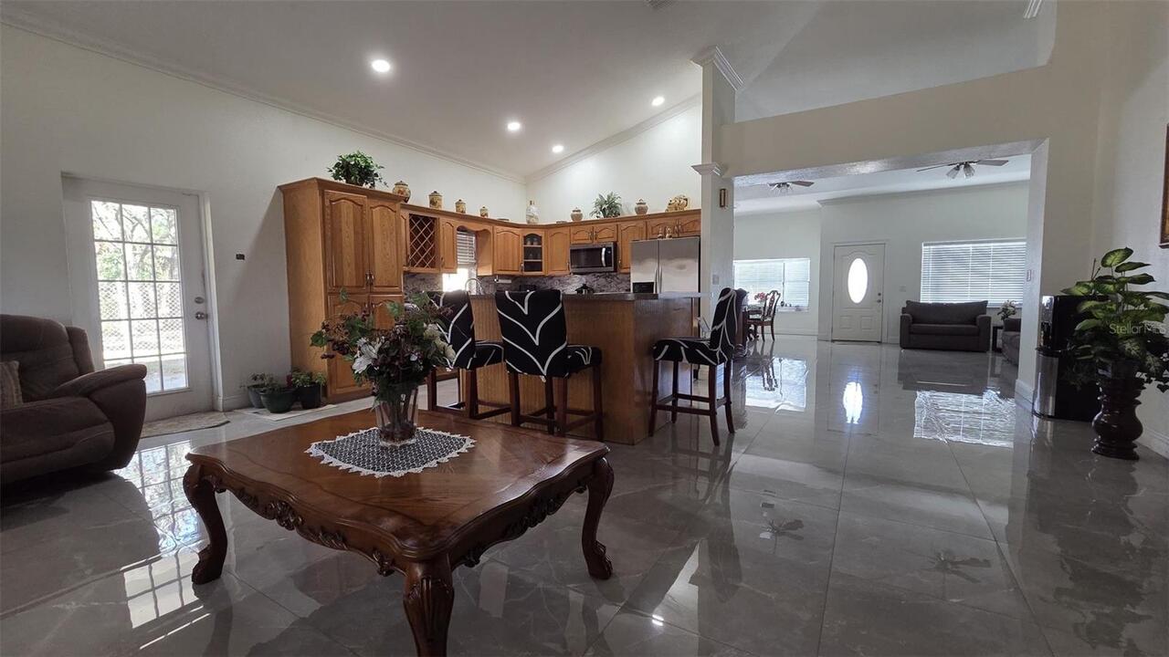 Listing Photo 9