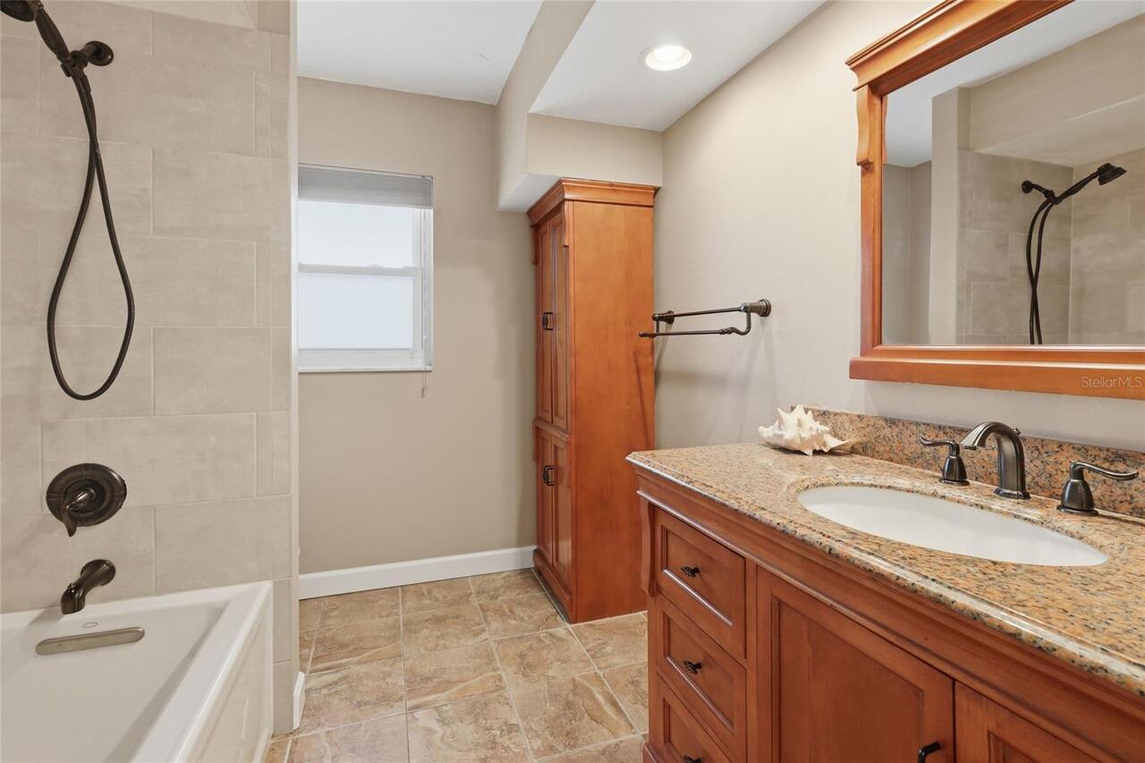 Listing Photo 21