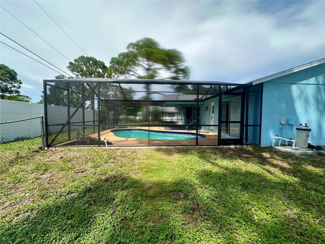 Listing Photo 12