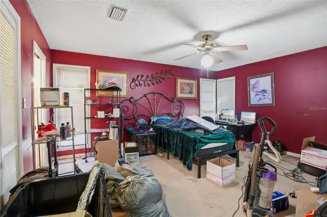 Listing Photo 8