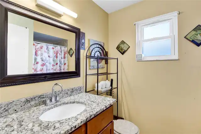 Listing Photo 14
