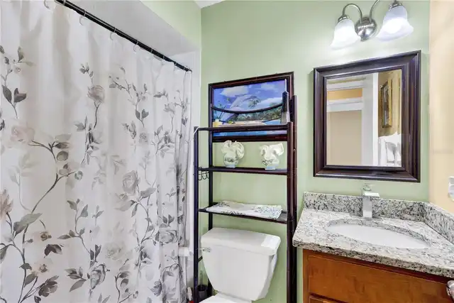 Listing Photo 18