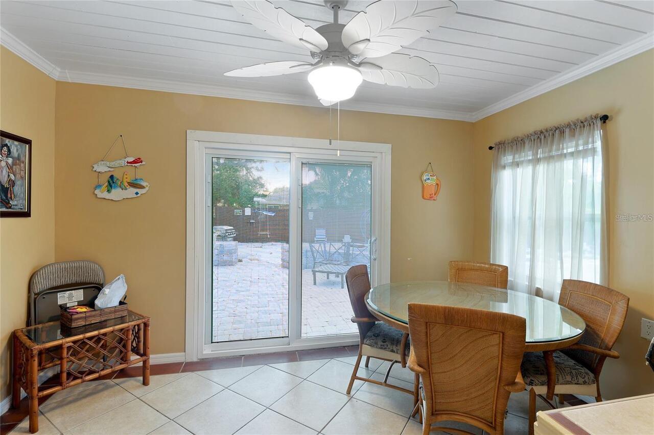 Listing Photo 8