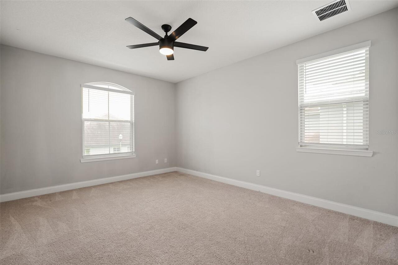 Listing Photo 37