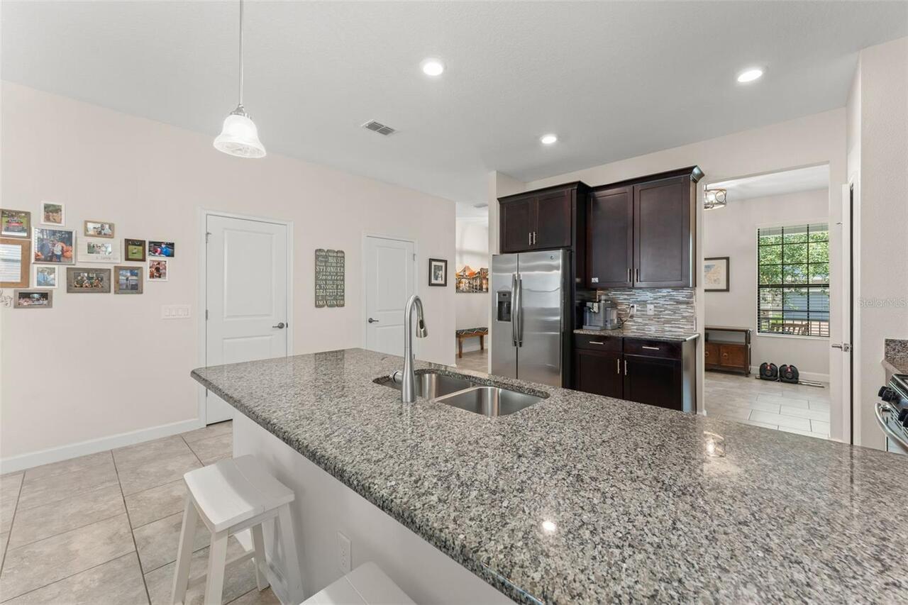 Listing Photo 14