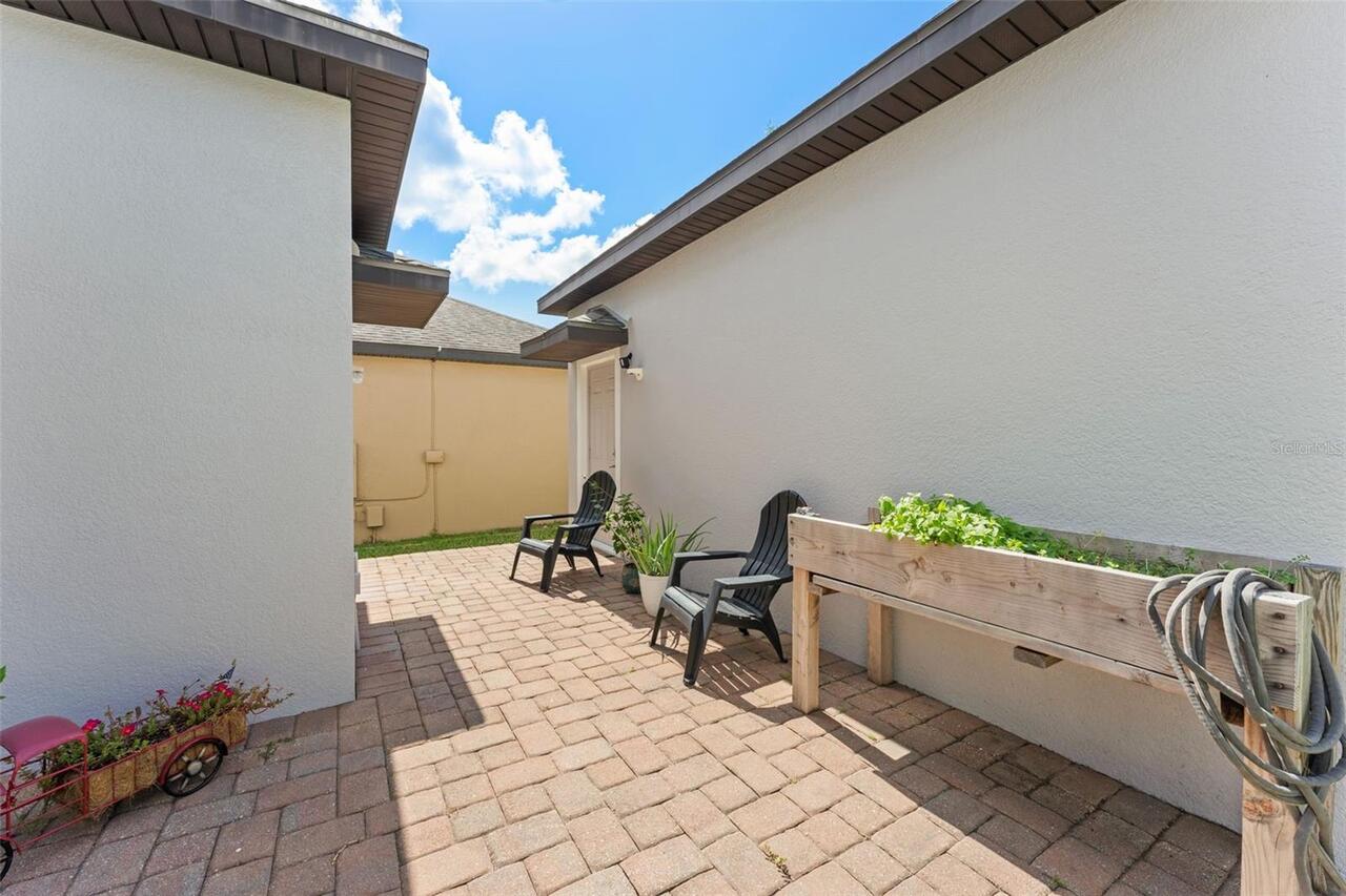 Listing Photo 38