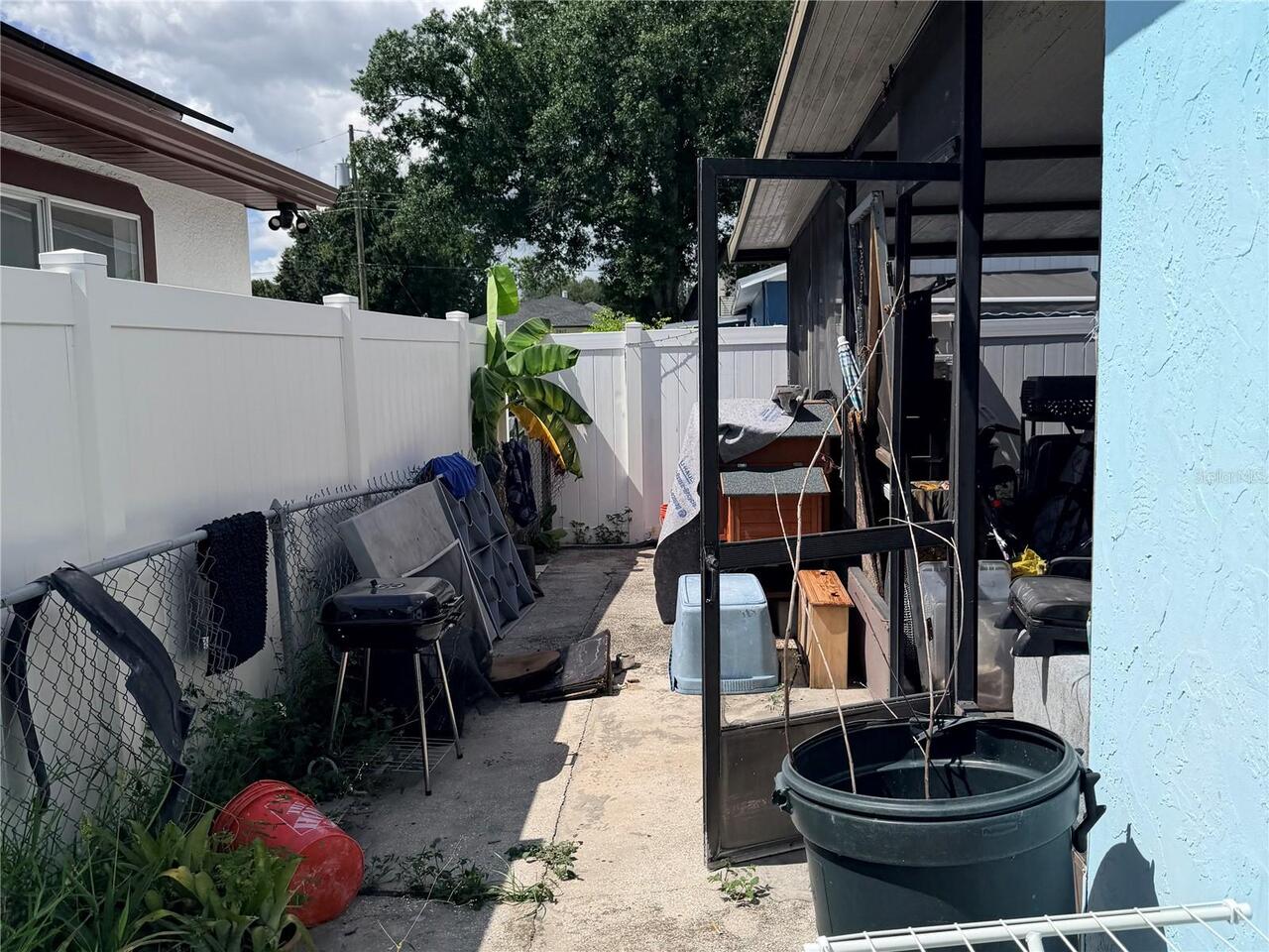 Listing Photo 17