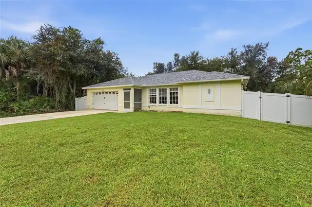 Listing Photo 14