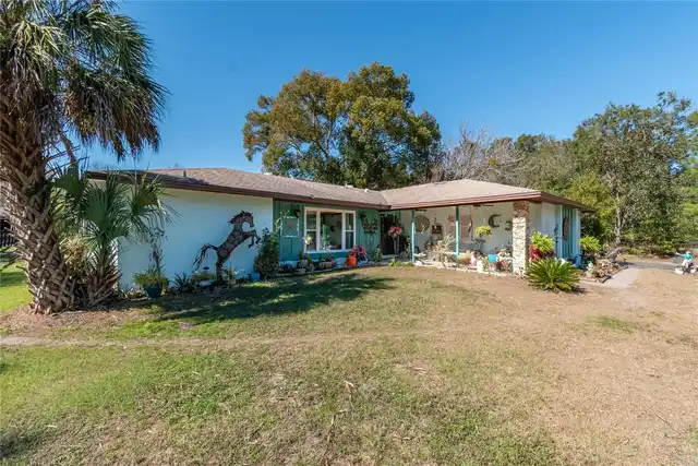 Listing Photo 8