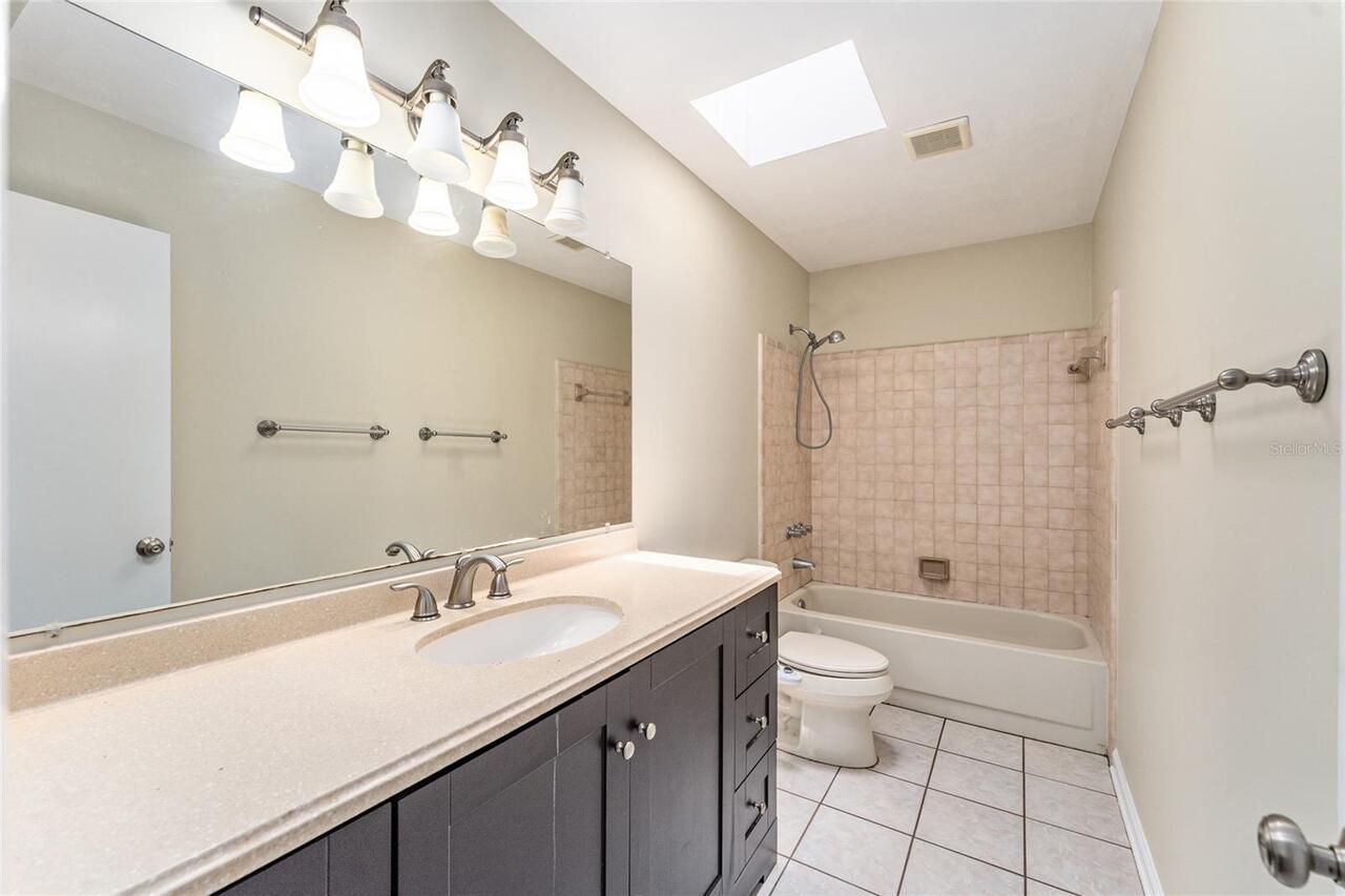 Listing Photo 15