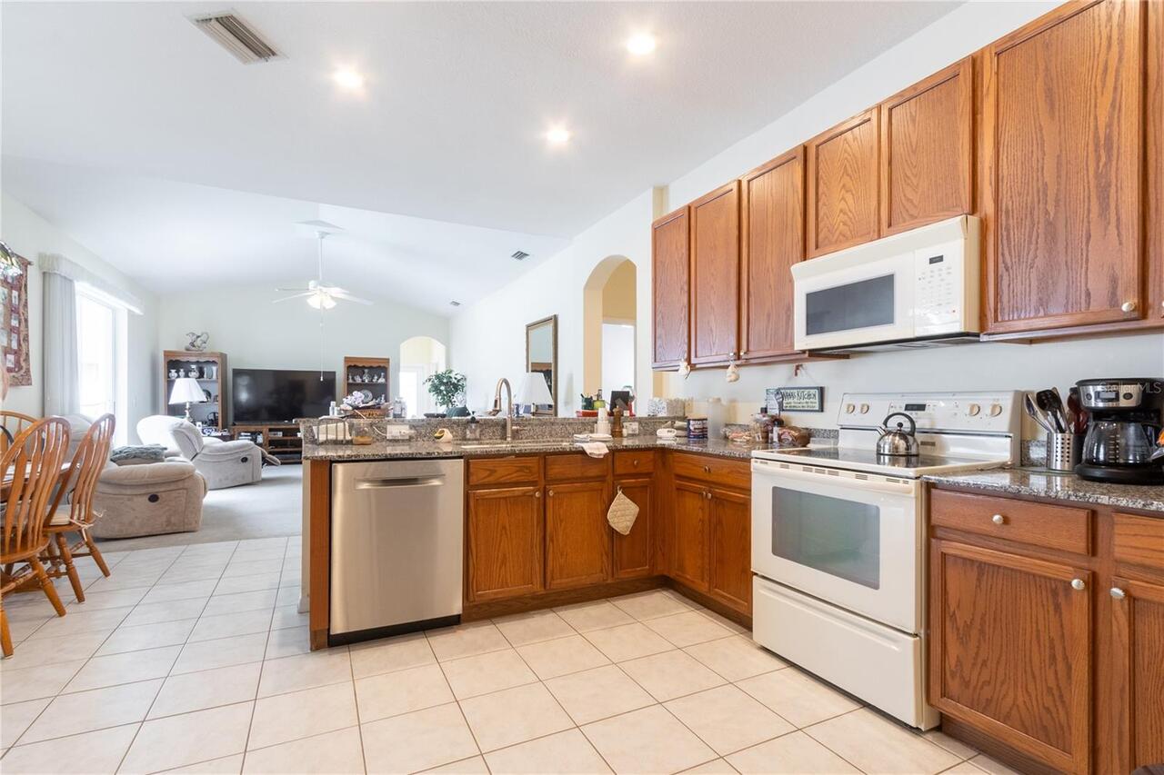Listing Photo 17