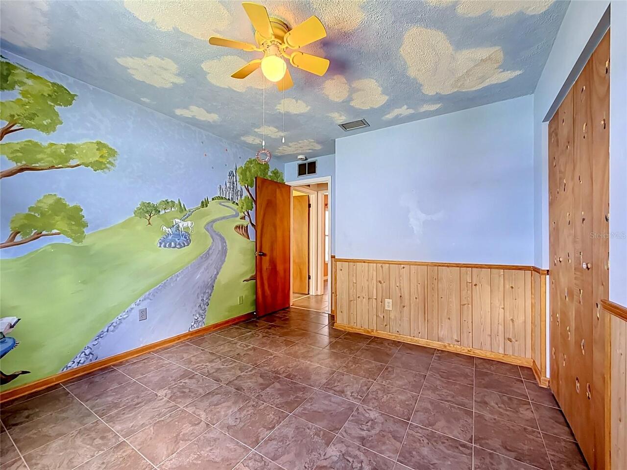 Listing Photo 25