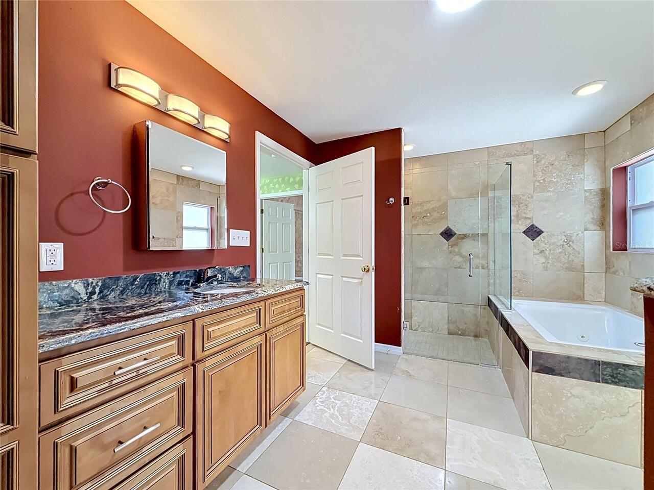Listing Photo 37