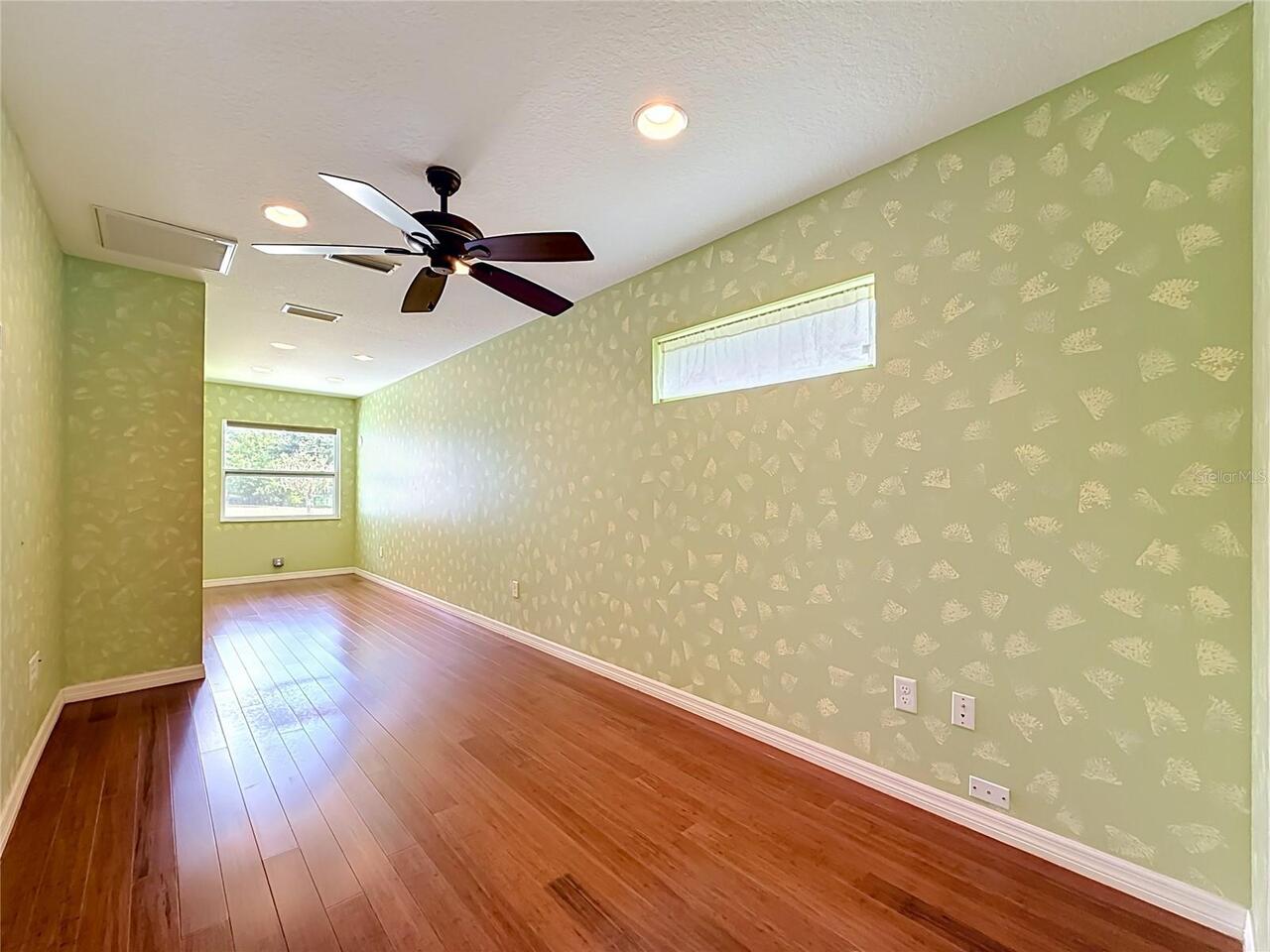 Listing Photo 44