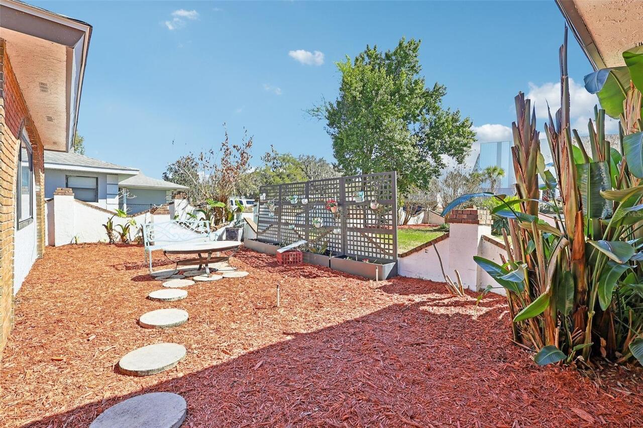 Listing Photo 6