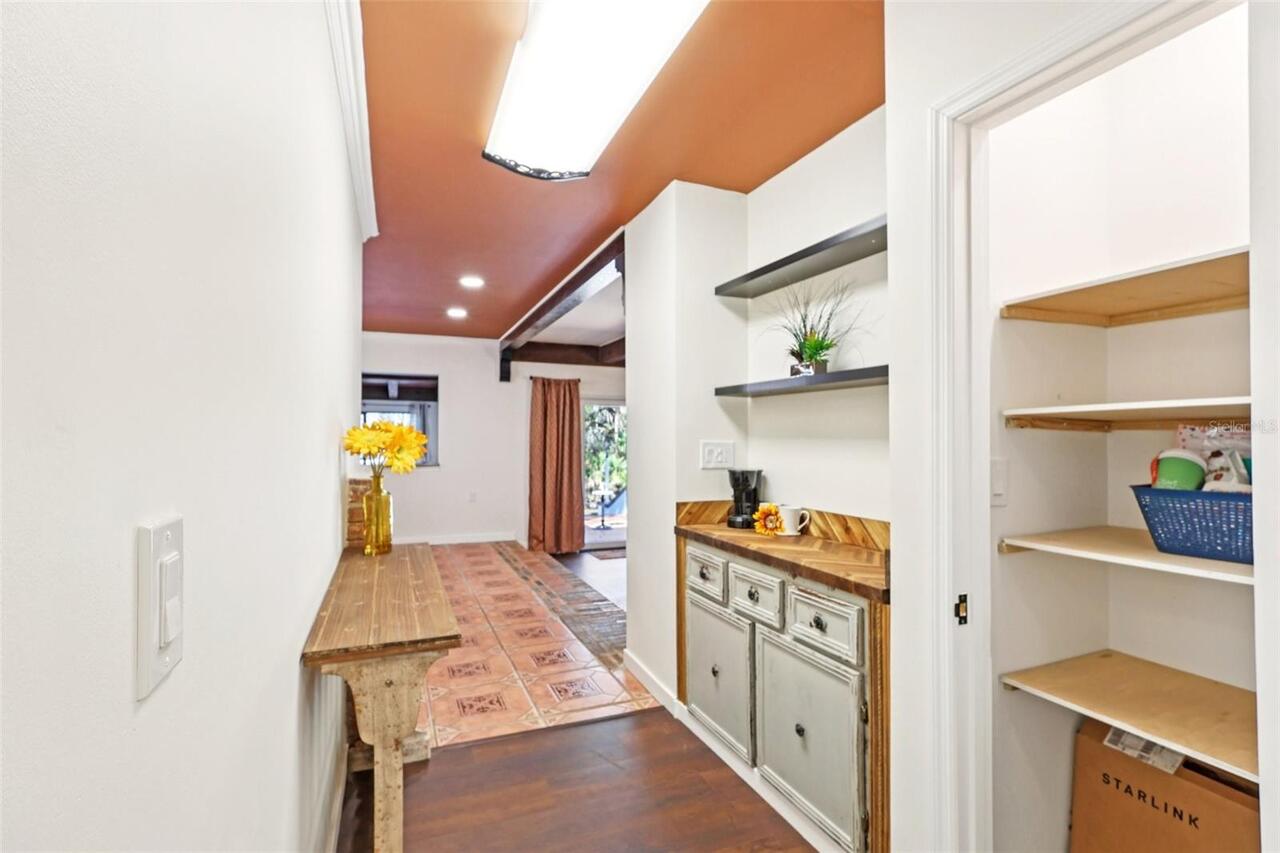 Listing Photo 17