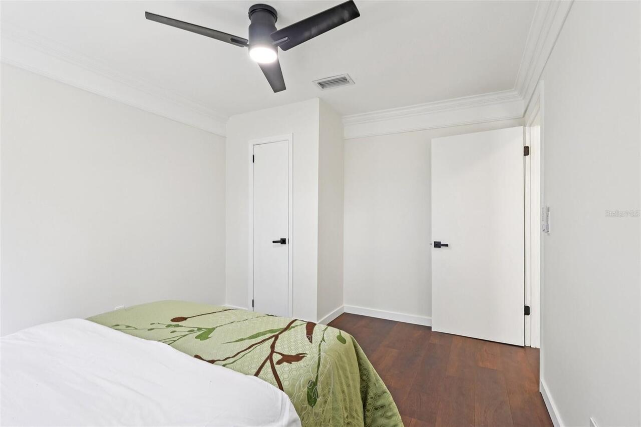 Listing Photo 20