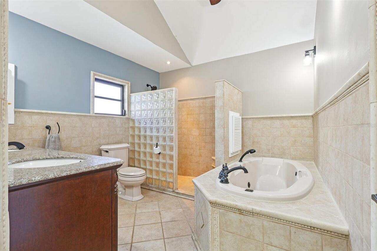 Listing Photo 28