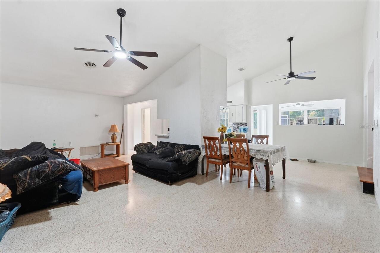 Listing Photo 7