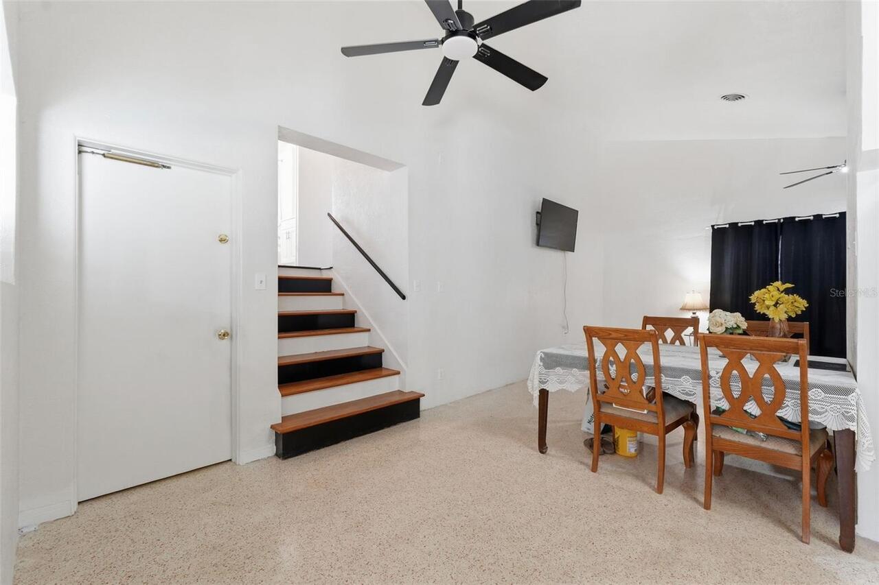 Listing Photo 9