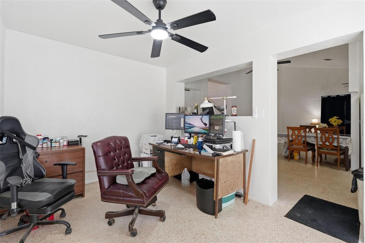 Listing Photo 16