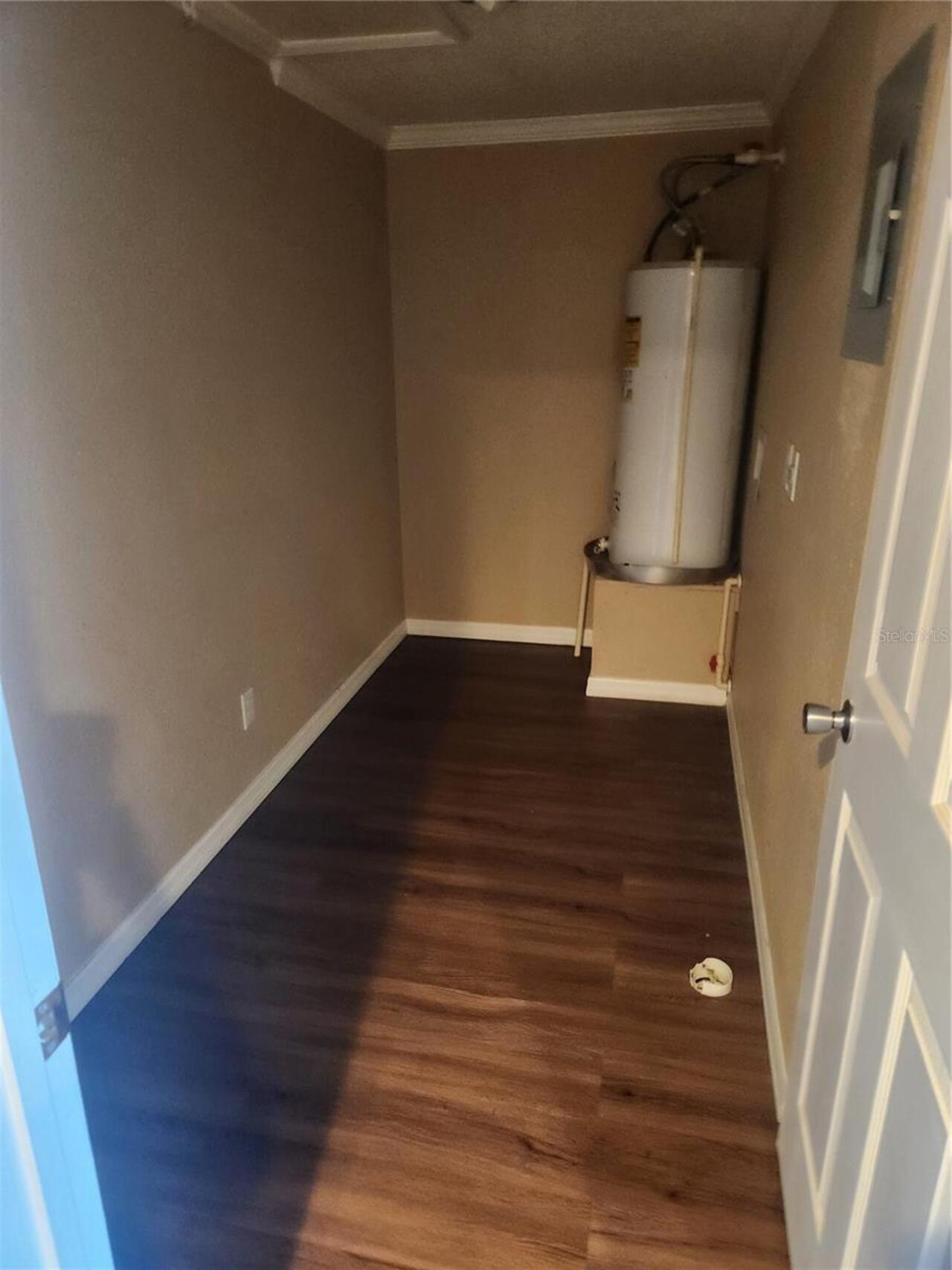 Listing Photo 7