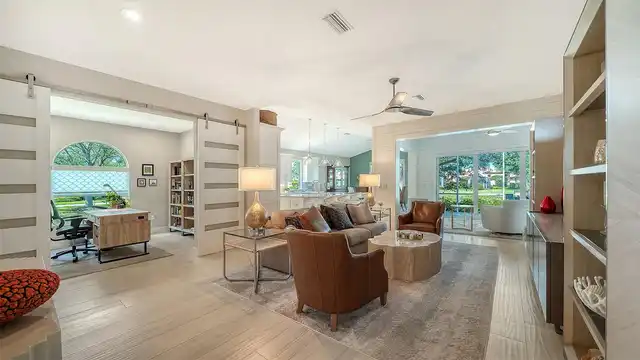 Listing Photo 8