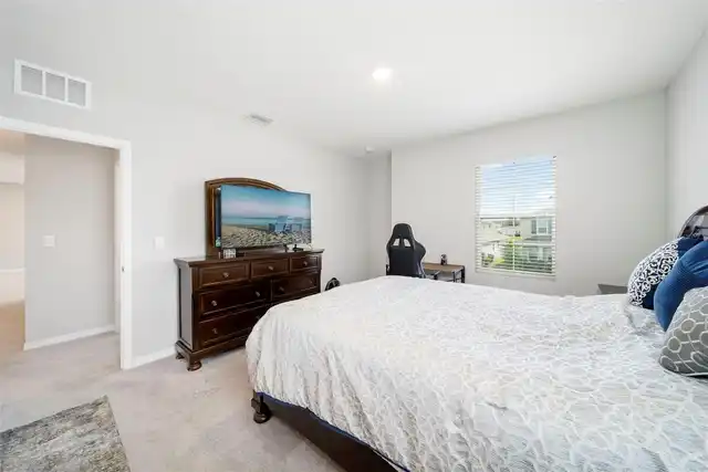 Listing Photo 34