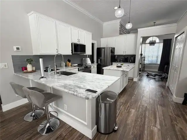 Listing Photo 15