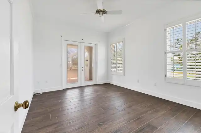 Listing Photo 32