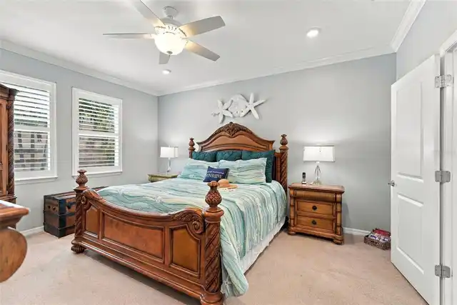 Listing Photo 17