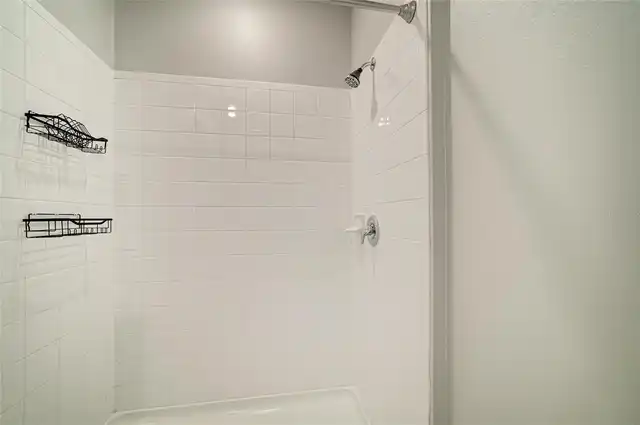 Listing Photo 34