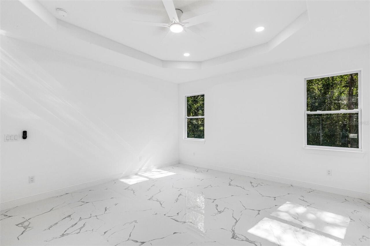 Listing Photo 24