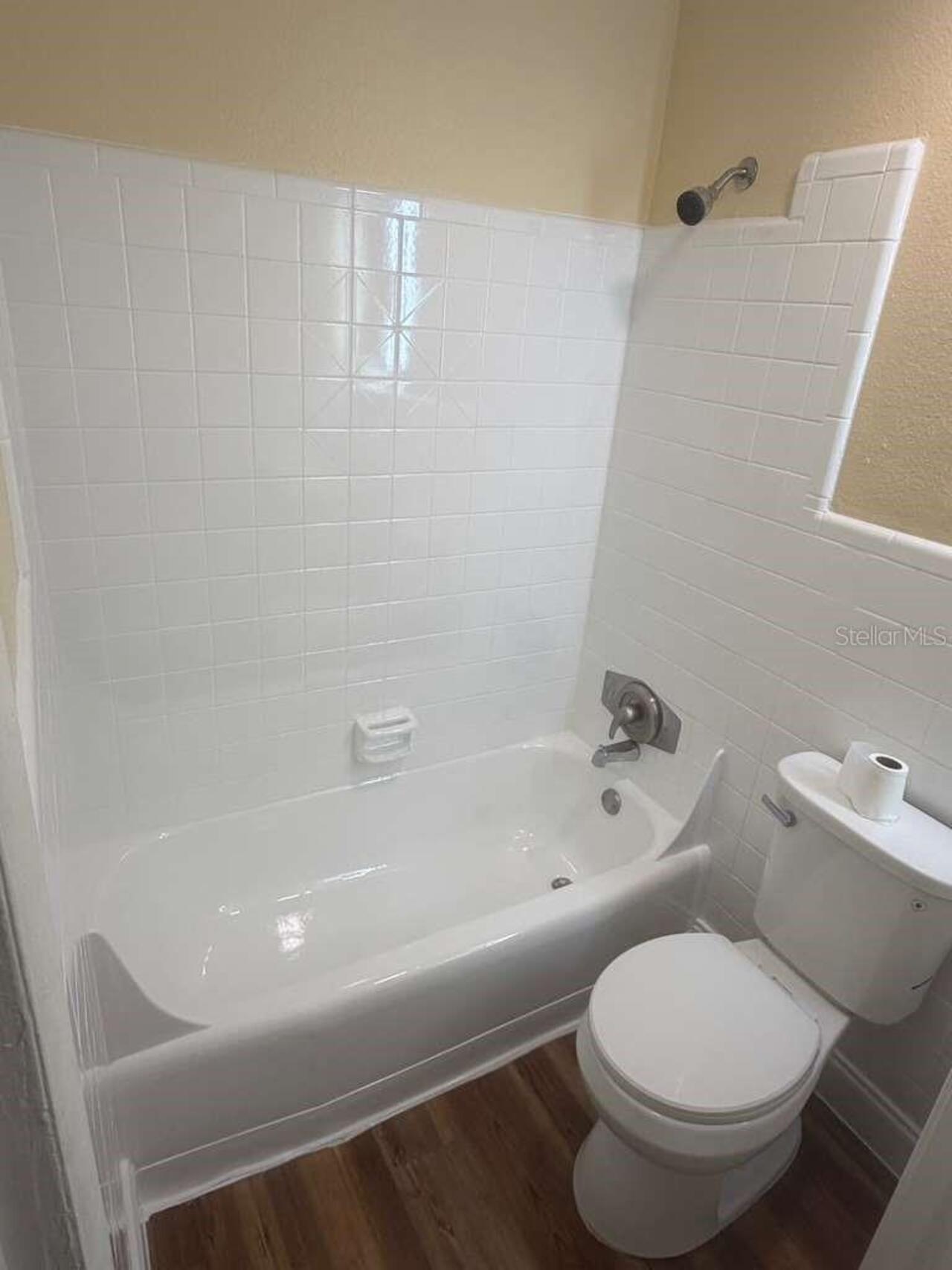 Listing Photo 14