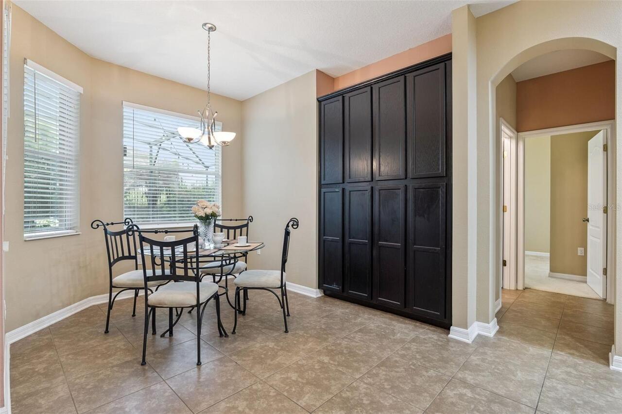 Listing Photo 10
